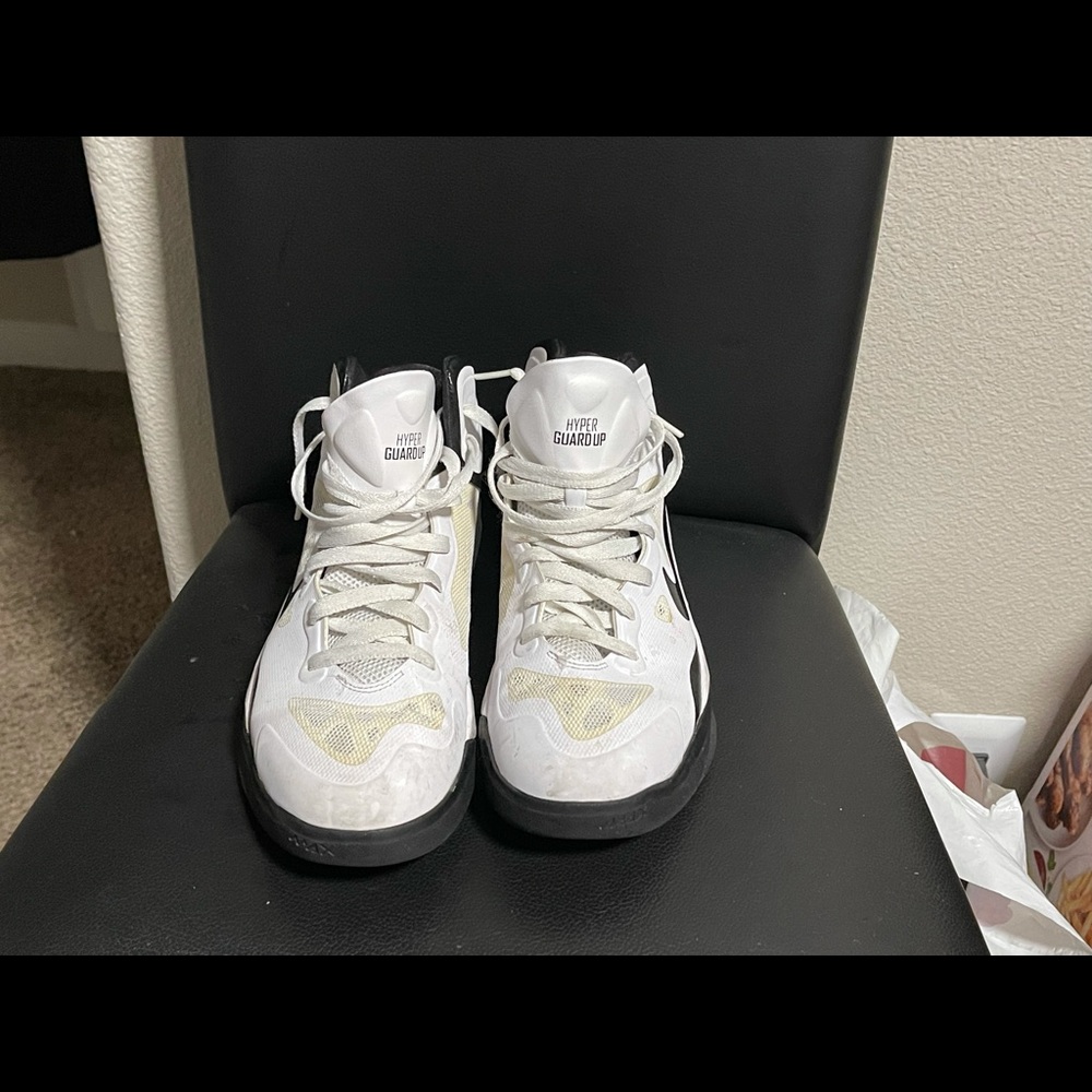 Nike shoes  used